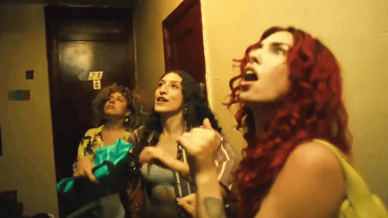 Netflix's Chaotic, R-Rated Comedy Is A Perfect Cult Classic In The Making