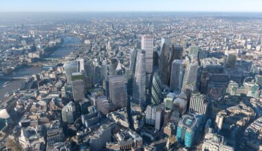 London skyline: Image shows how new skyscrapers will transform City by 2032