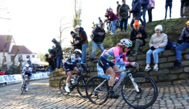 2025 Omloop Het Nieuwsblad: Kasia Niewiadoma during the race