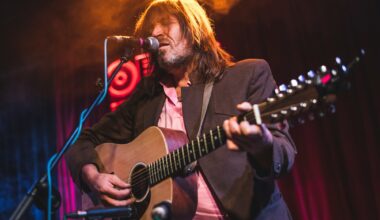 Evan Dando’s wife explains his “meltdown", and how NPR Tiny Desk show won't be aired as he was "out of his mind"