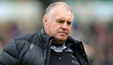 Shock as England legend Dean Richards returns to rugby