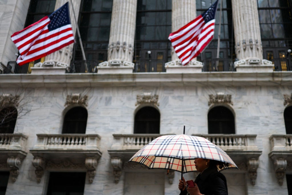 If you have a 401(k) retirement account and haven’t adjusted the portfolio’s risk level and asset mix in a while, don’t worry; the process isn’t difficult. In fact, changes can be made quickly, said one expert