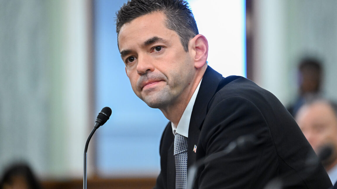 NASA has a new problem to fix before the next Artemis II countdown test