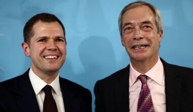 Farage deploys Jenrick to calm Britain’s bankers – POLITICO