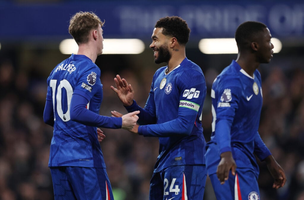 Cole Palmer of Chelsea (L) celebrates scoring