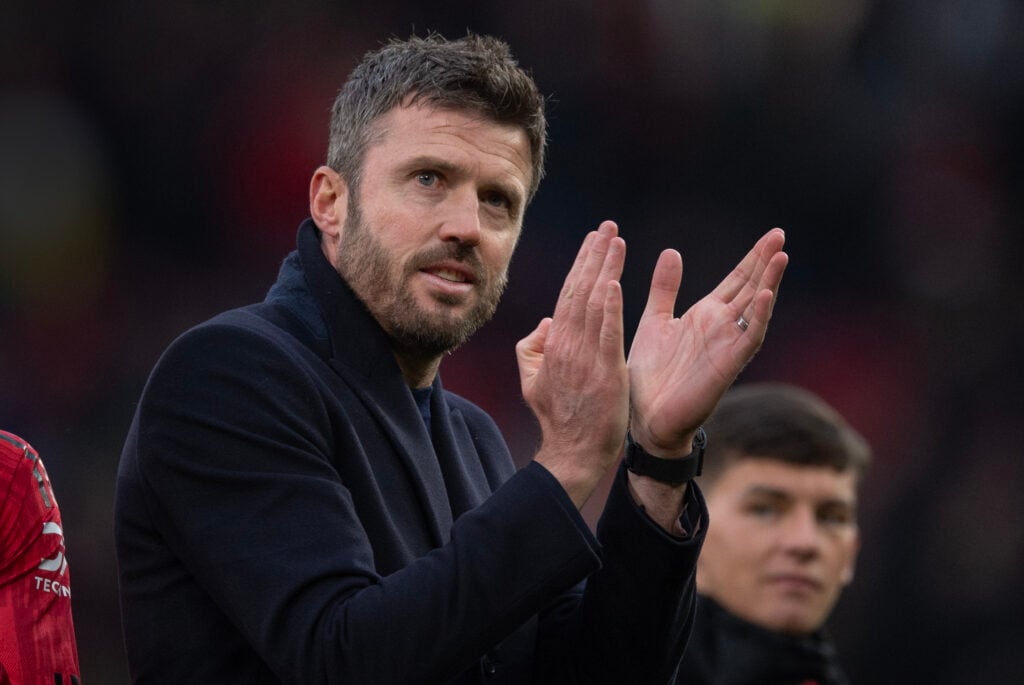 Michael Carrick clapping the Manchester United fans