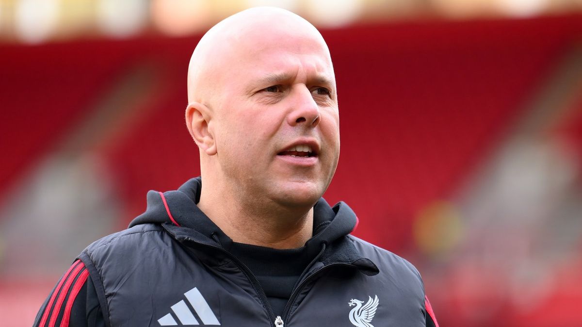 Jamie Carragher makes immediate Arne Slot demand after Liverpool's win vs Forest