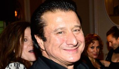 Steve Perry debunks rumors of rejoining Journey