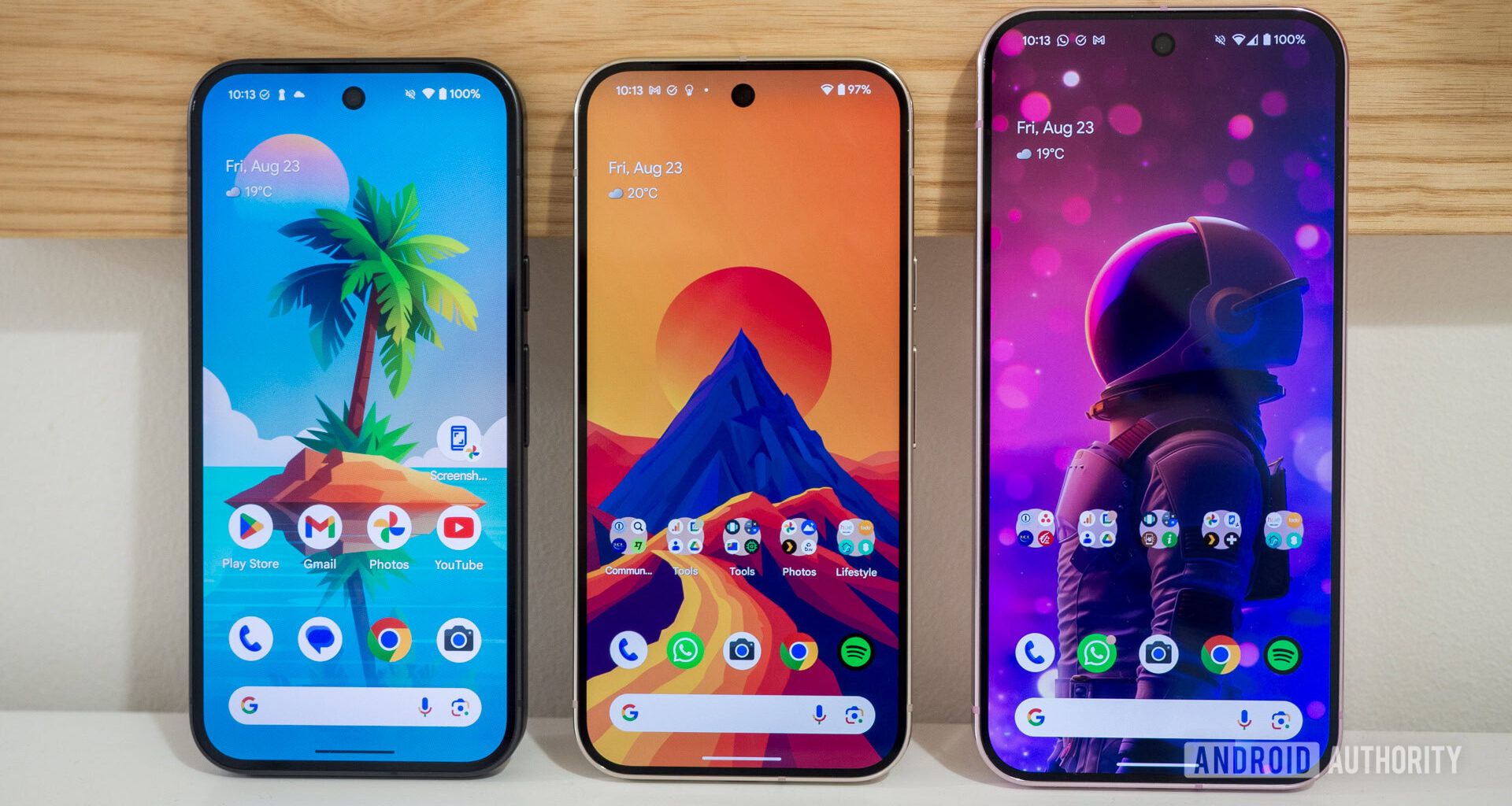 Google-Pixel-9-series-homescreens-side-by-side