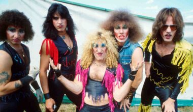 Twisted Sister posing for a photograph in 1982