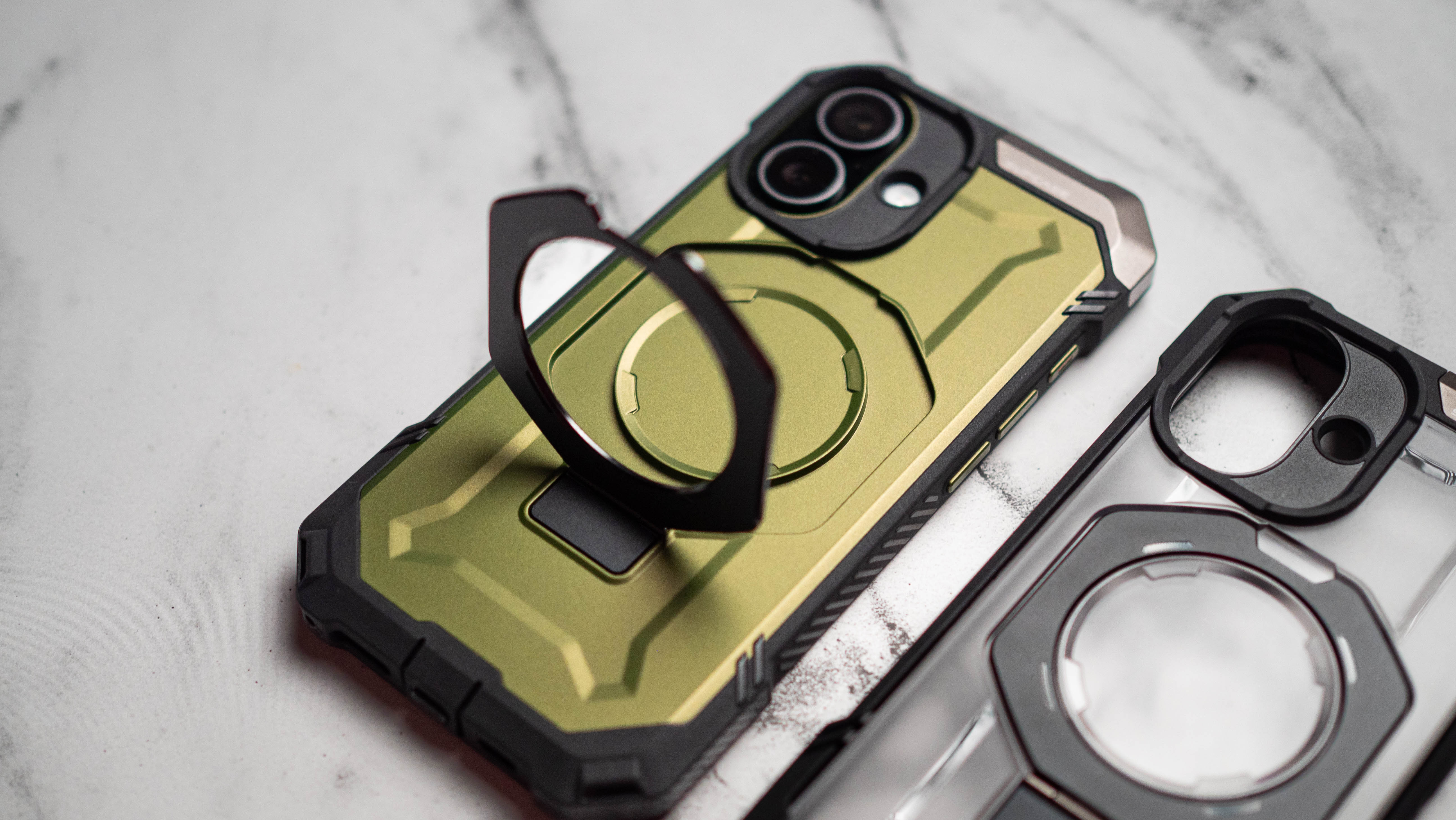 Supcase iPhone 17 case