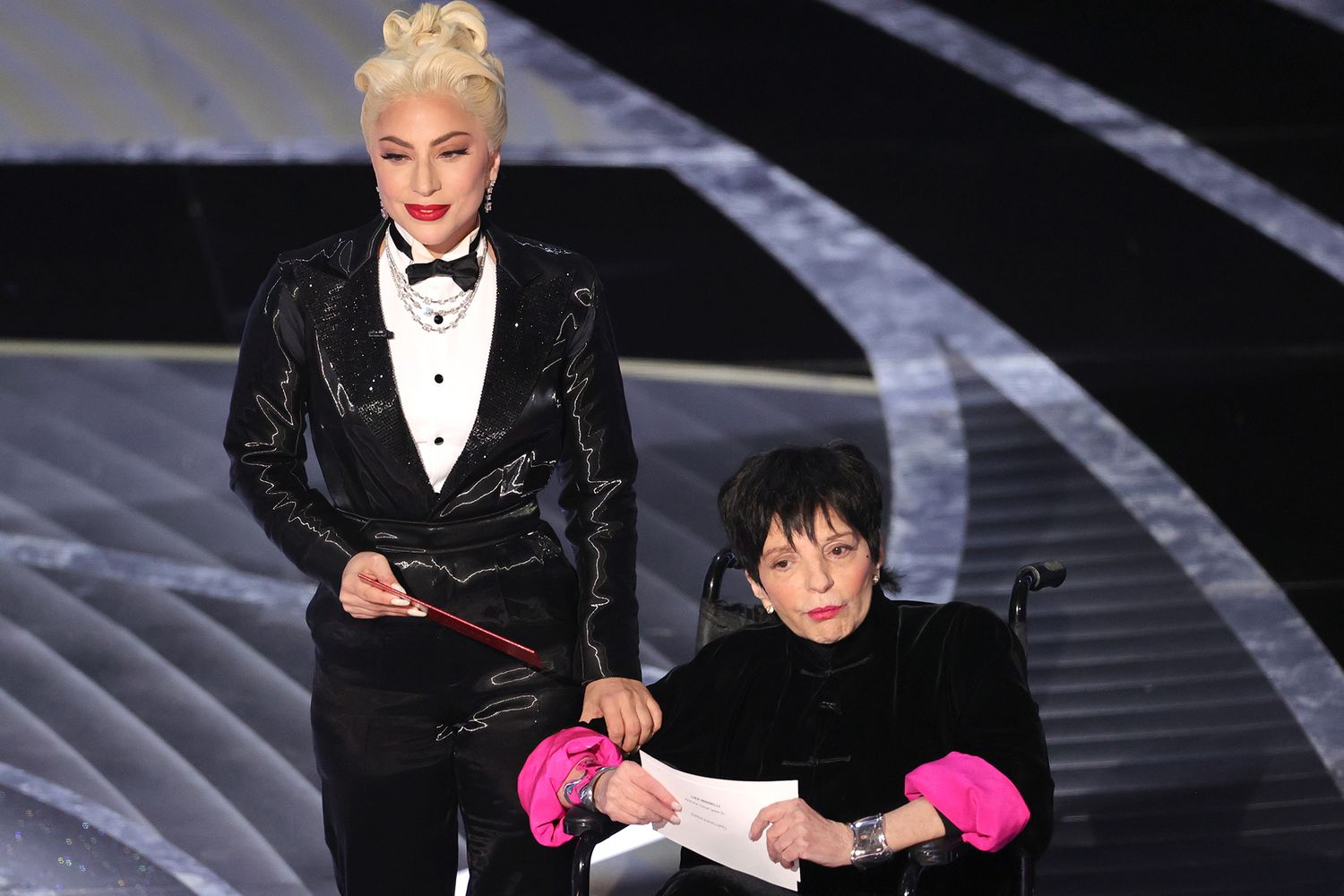 Liza Minnelli shades Lady Gaga and Academy over Oscars wheelchair incident