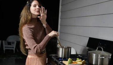 Watch Lana Del Rey Put Her Head in an Oven in “White Feather Hawk Tail Deer Hunter” Video