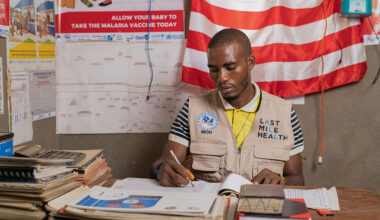 Community health worker Amos Jacob at work in Rivercess County, Liberia. Credit: Last Mile Health