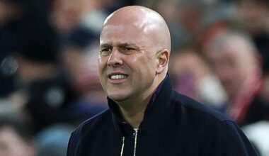 Liverpool player snubbed again by Slot as fan clamour ignored in admirable right-back stance