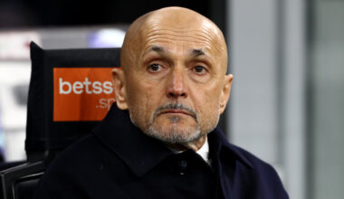 MILAN, ITALY - FEBRUARY 14: Luciano Spalletti, Head Coach of Juventus, looks on prior to the Serie A match between FC Internazionale and Juventus FC at Giuseppe Meazza Stadium on February 14, 2026 in Milan, Italy. (Photo by Marco Luzzani/Getty Images)