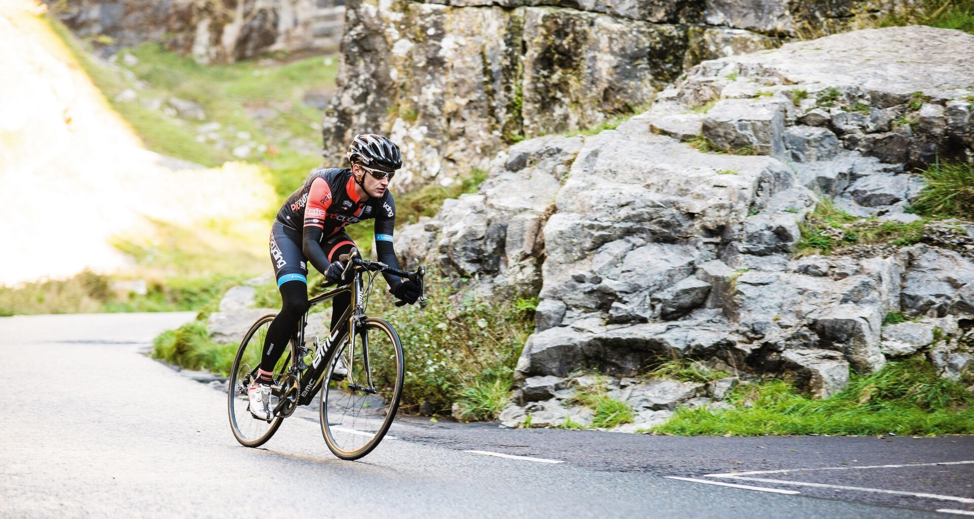 'It makes me think I used to be way too belligerent' – should cyclists allow queues of cars to pass us?