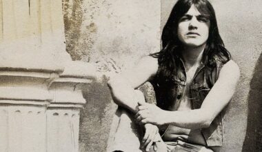 The two singers who got Malcolm Young through his dementia