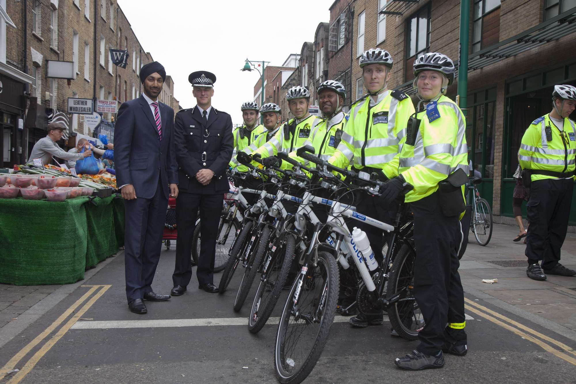 Metropolitan Police Task force with Kulveer Ranger and Mark Gore (picture credit TfL).jpg
