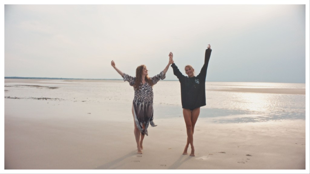 Amy Adams Tries, But Melodrama Disappoints