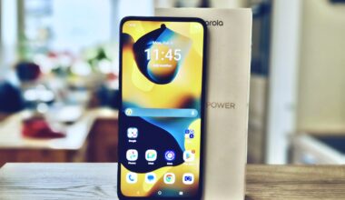 Chic phone with a top battery - Motorola Moto G67 Power smartphone review