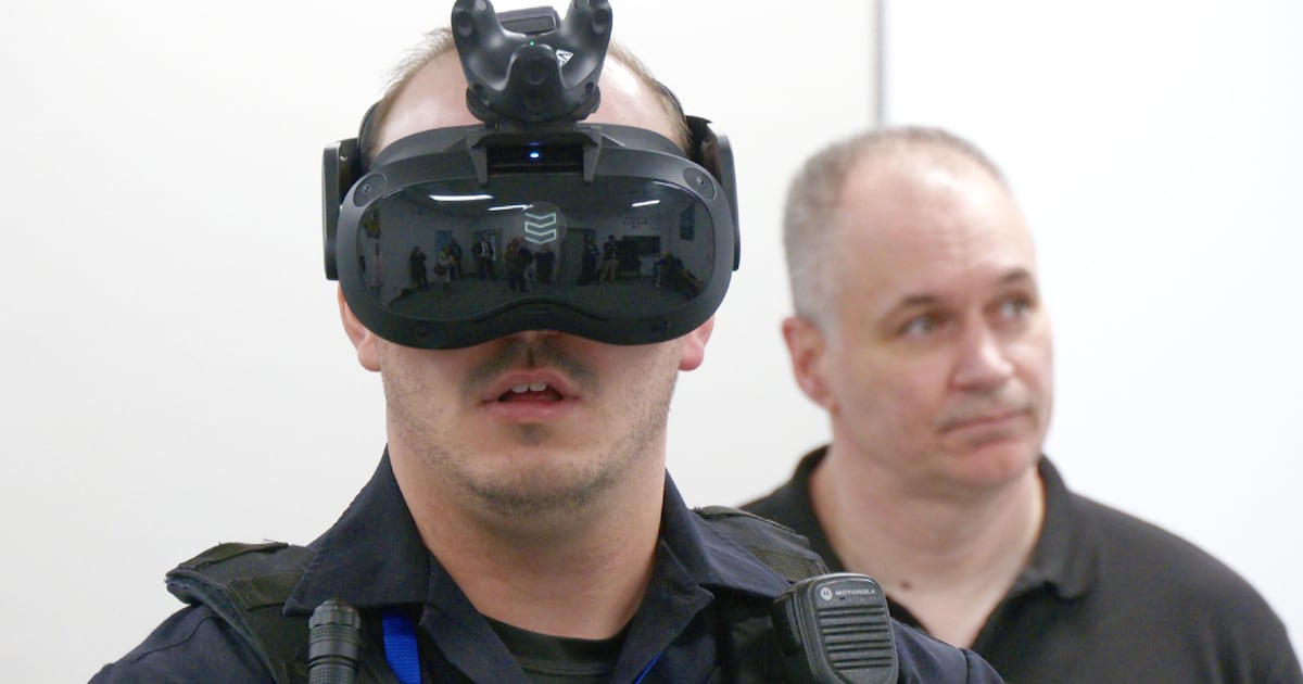 Timmins police learn de-escalation tactics when responding to mental health crisis calls - CTV News