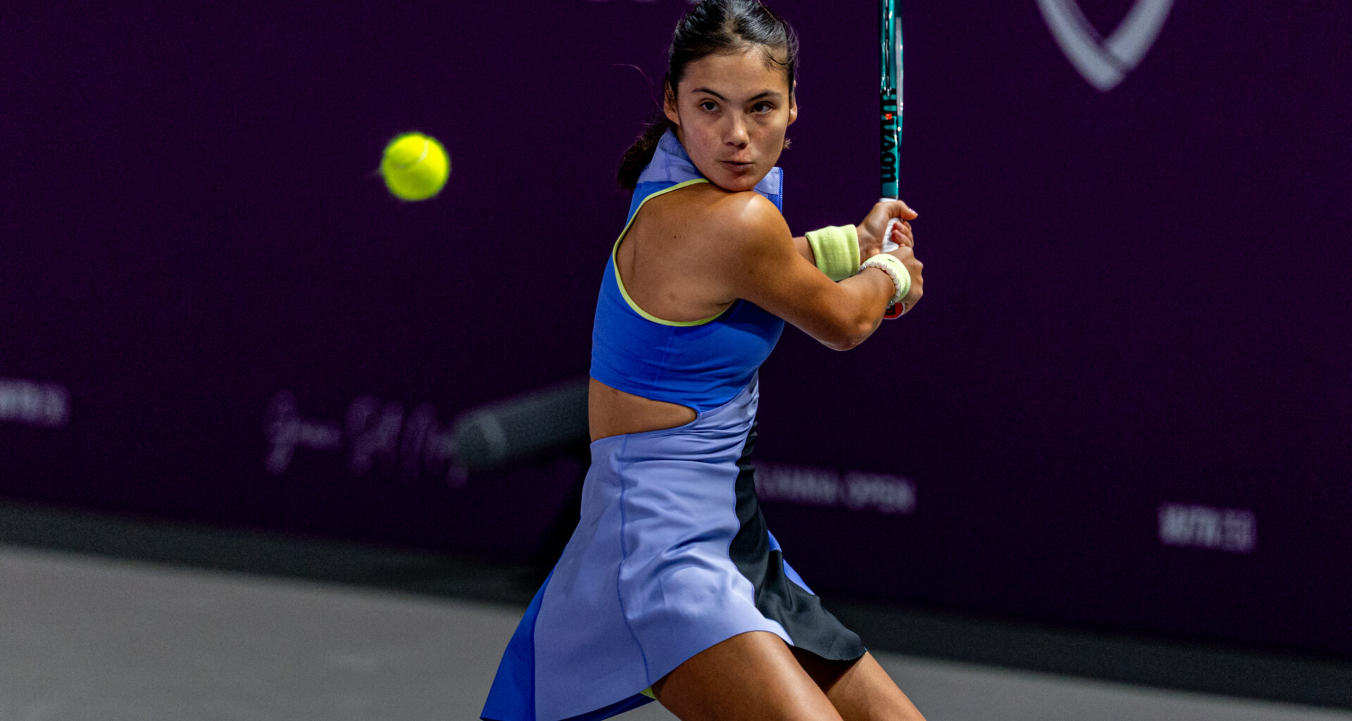 Raducanu holds off Chwalinska to make Cluj-Napoca semifinals - WTA Tennis