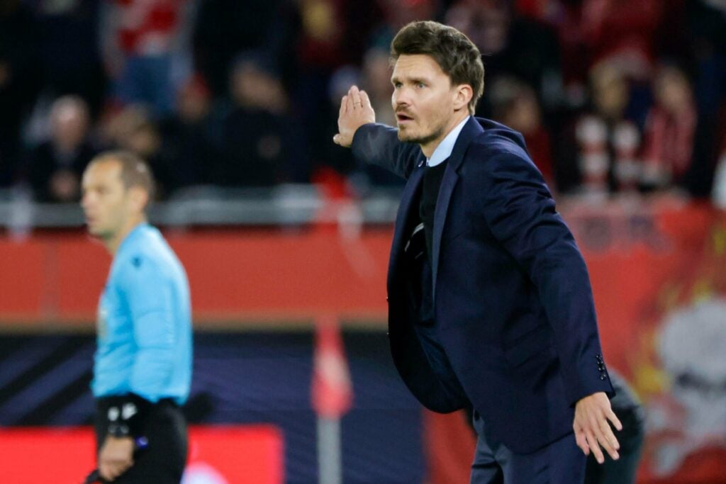 Rangers manager Danny Rohl gesticulates on the touchline.