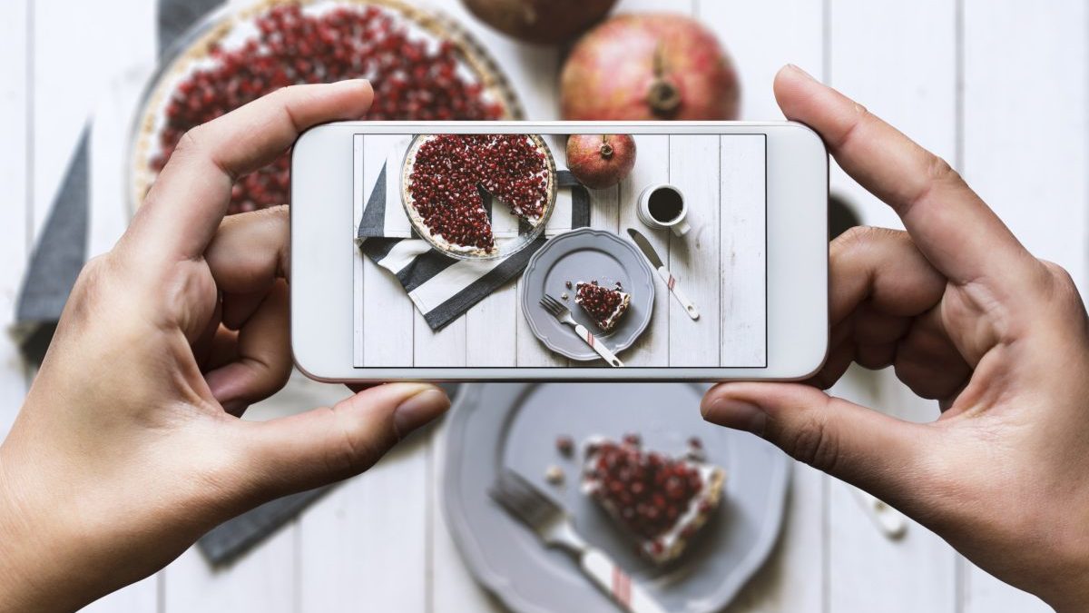 Chatbots offer teens 600-calories-a-day diet plans as part of 'dangerous' advice