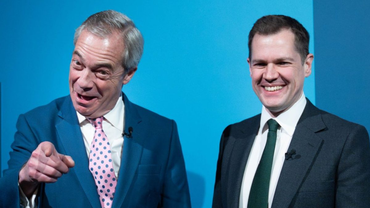 Jenrick backs state pension triple lock in sign of early split with Farage