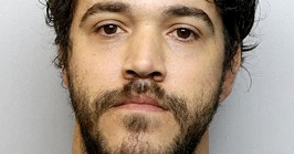 Serial flasher who targeted lone women on the Tube is jailed | News UK