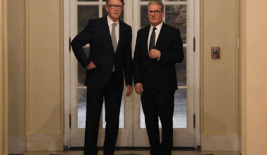 Calls for Starmer to Resign Amid Mandelson, Epstein Row