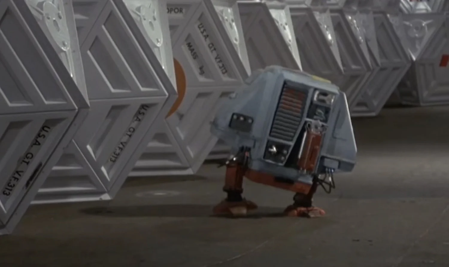 How The 1972 Film SILENT RUNNING Helped Shape the Gritty Galaxy of STAR WARS — GeekTyrant