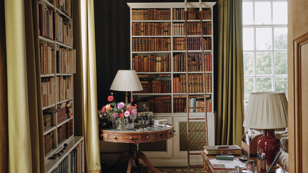 19 of our favourite books on country houses and country house design