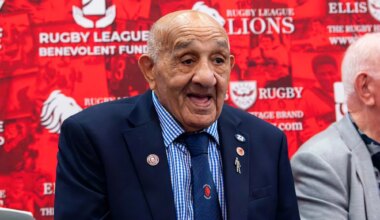Sir Billy Boston and Fielden honoured at Lions reunion