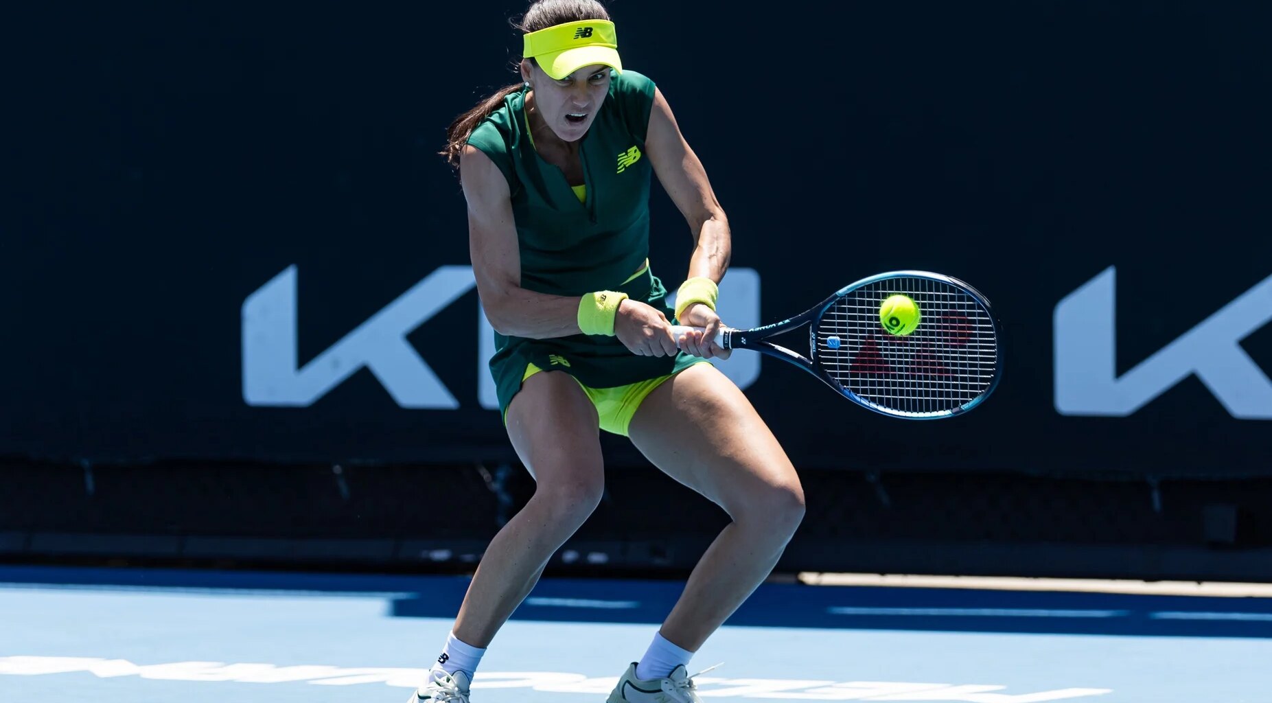 Sorana Cirstea in action ahead of the WTA Cluj-Napoca.