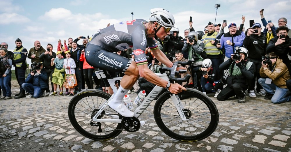 Van der Poel says famous family genetics heavily influence his incredible Whoop data – Sticky Bottle