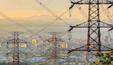 Global electricity demand is set to grow strongly to 2030, underscoring need for investments in grids and flexibility - News