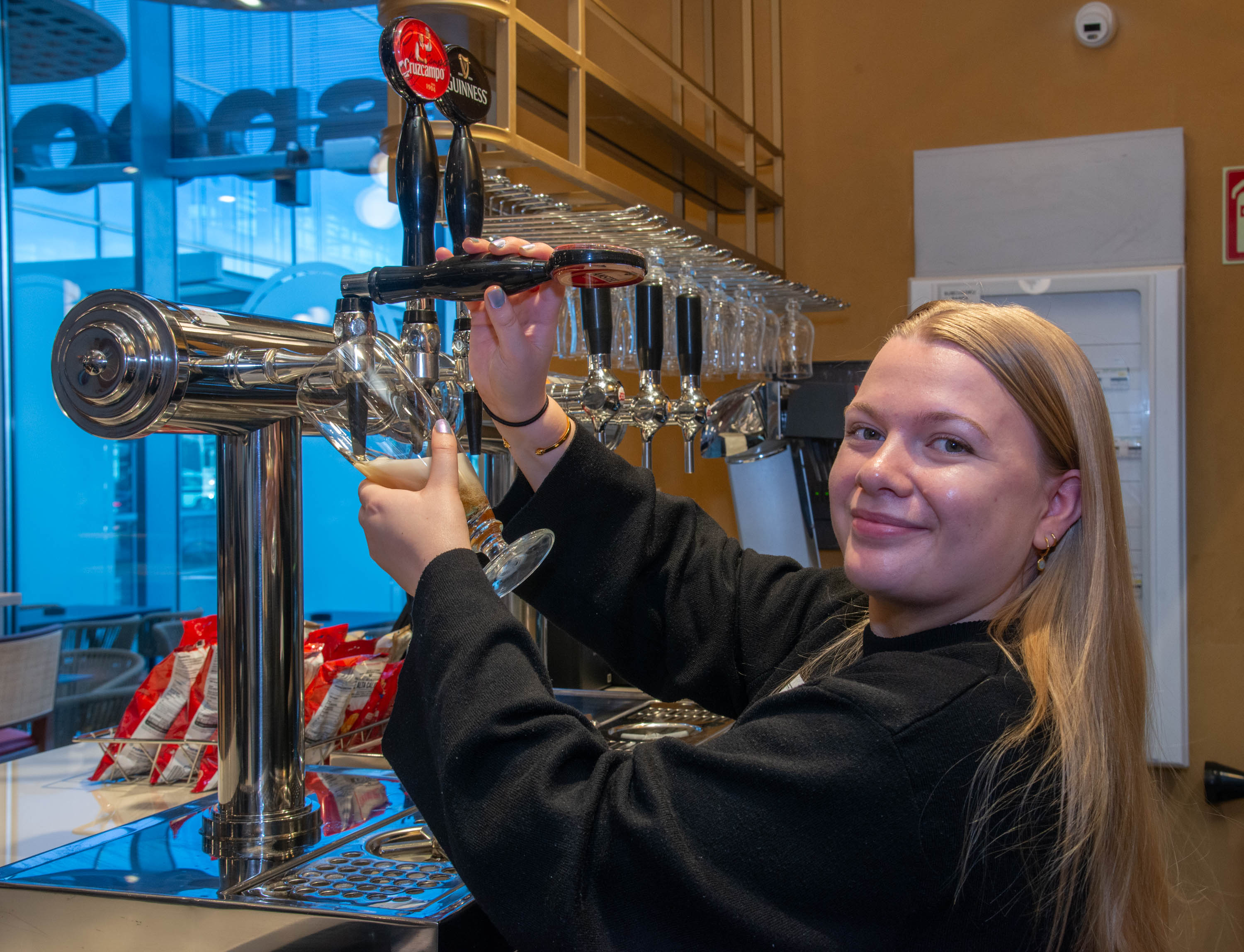 Amelia Neath at Wetherspoon at Alicante-Elche Miguel Hernandez Airport