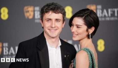 Paul Mescal and Gracie Abrams