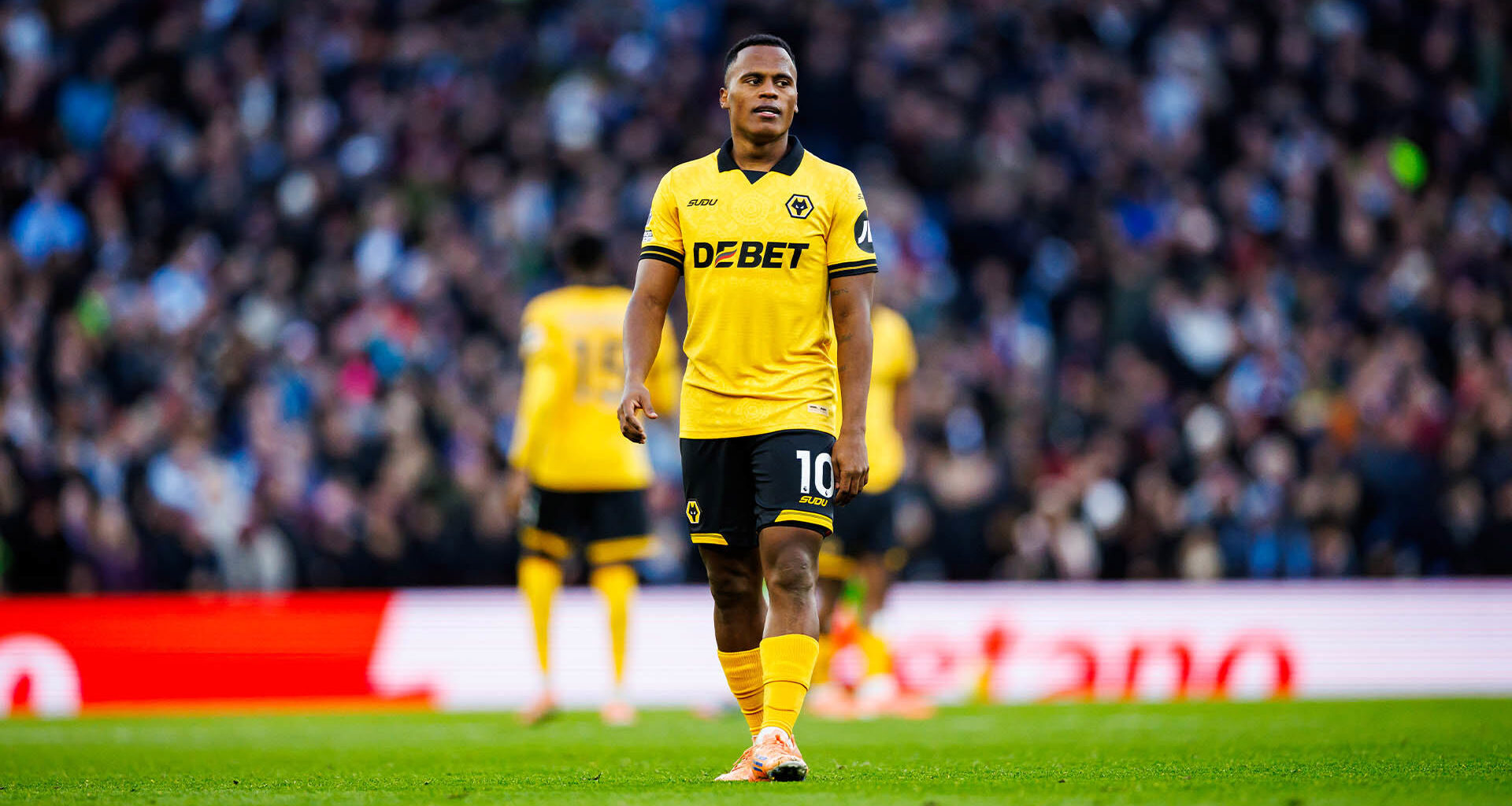 Arias makes Wolves departure | Men's First-Team | News