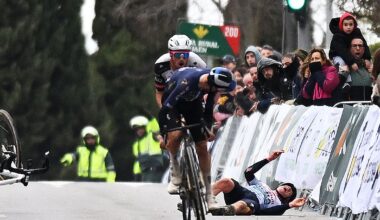 Maxim Van Gils crashing at the Cl&aacute;sica Ja&eacute;n