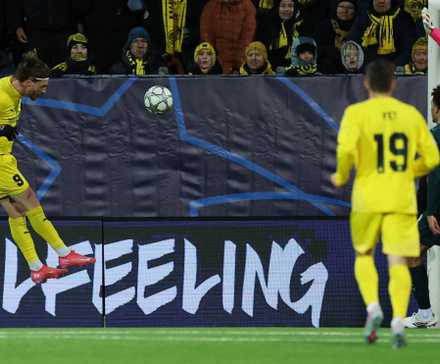 Bodo:Glimt's Kasper Hogh scores their first goal