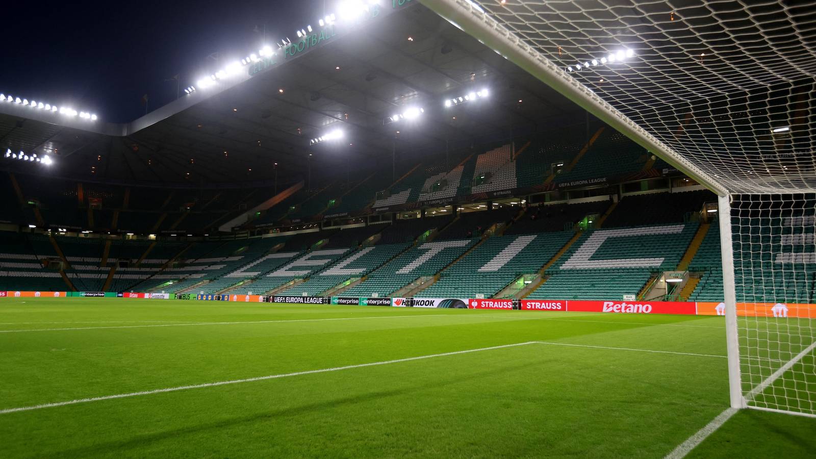 Celtic now in advanced talks to sign Junior Adamu but hijack still possible