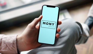 Mony Group, Future hit by AI disruption fears