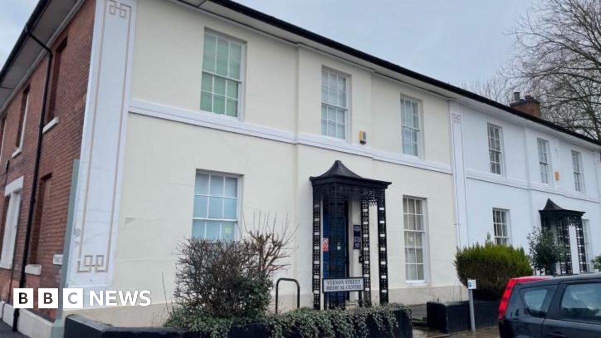 A composite image of the front pages of the Sunday Times and the Observer on 8 February 2026