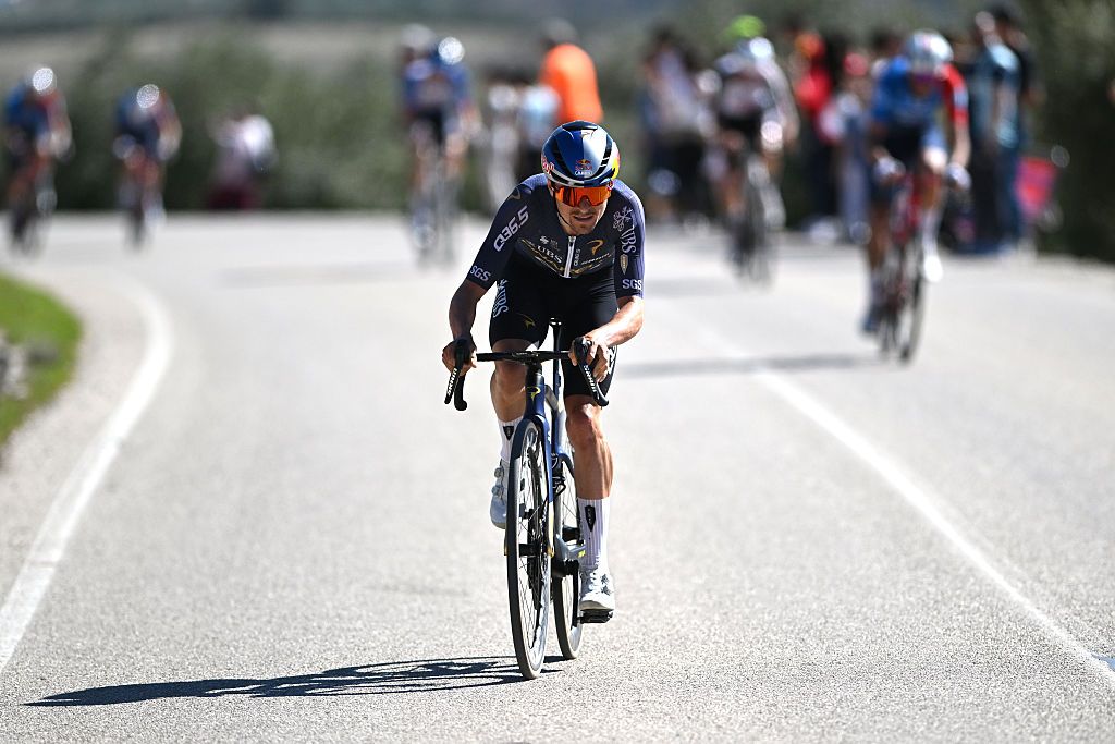 LUCENA, SPAIN - FEBRUARY 22: Stage winner Thomas Pidcock of Great Britain and Team Pinarello Q36.5 Pro Cycling attacks during the 72nd Vuelta a Andalucia Ruta Ciclista Del Sol 2026, Stage 5 a 167.8km stage from La Roda de Andalucia to Lucena on February 22, 2026 in Lucena, Spain. (Photo by Szymon Gruchalski/Getty Images)