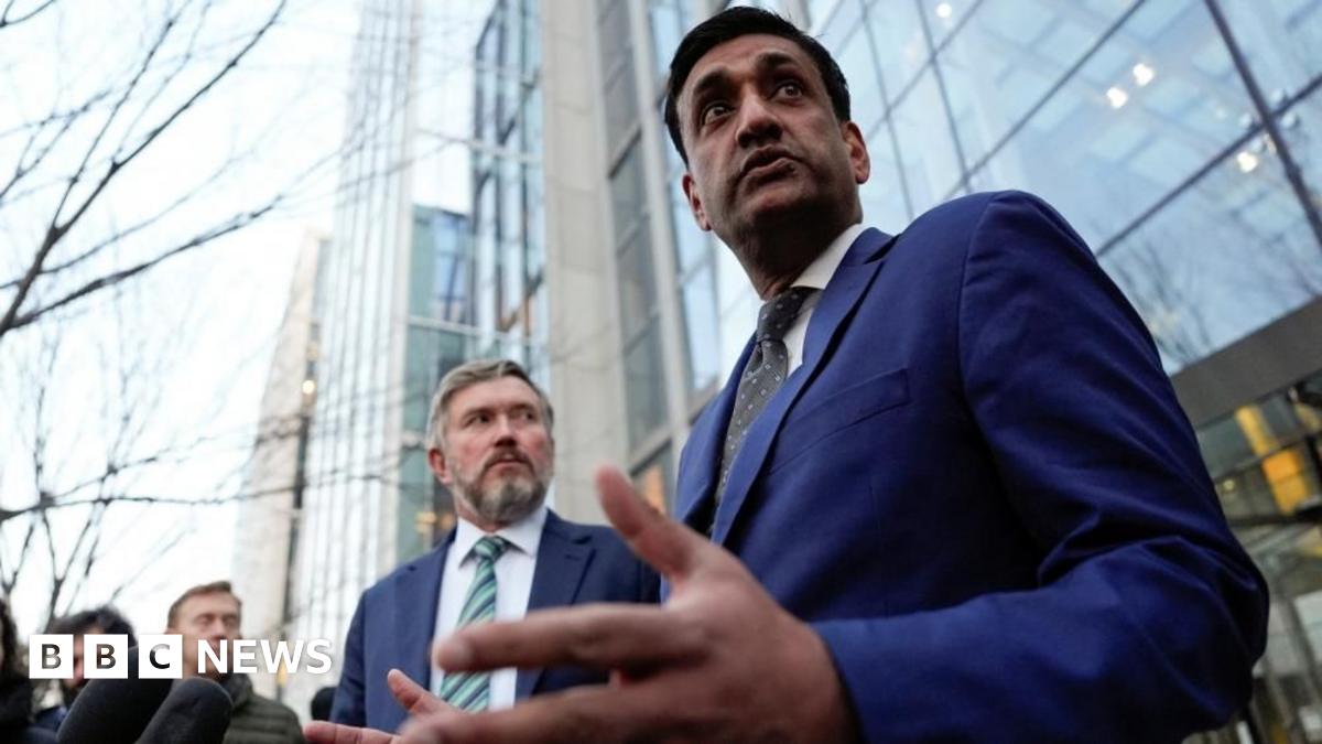 Thomas Massie and Ro Khana speak to reporters