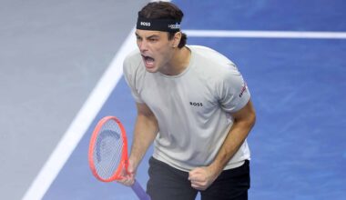 Taylor Fritz survives 'sharp pain', Sebastian Korda to reach Dallas semis | ATP Tour