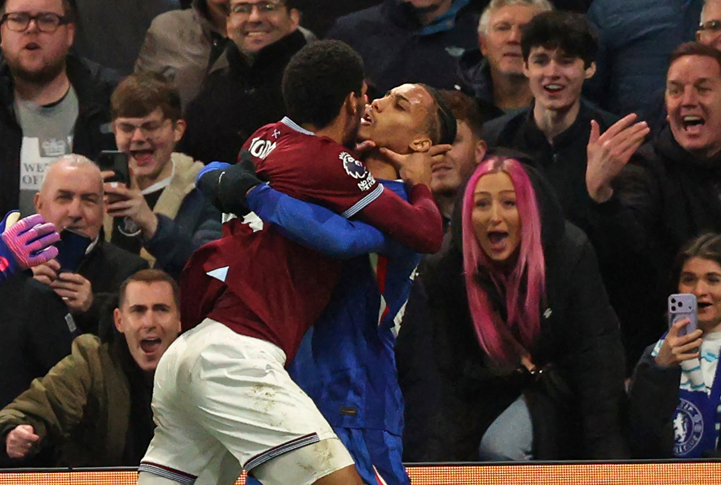 TOPSHOT-FBL-ENG-PR-CHELSEA-WEST HAM
